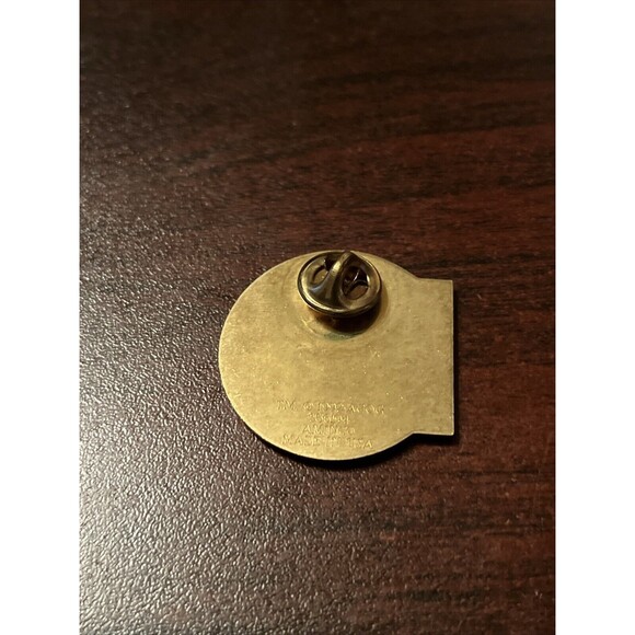 Vintage 1996 Atlanta Summer‎ Olympics Buick Cars Proud Sponsor Lapel Hat Pin - Picture 3 of 3